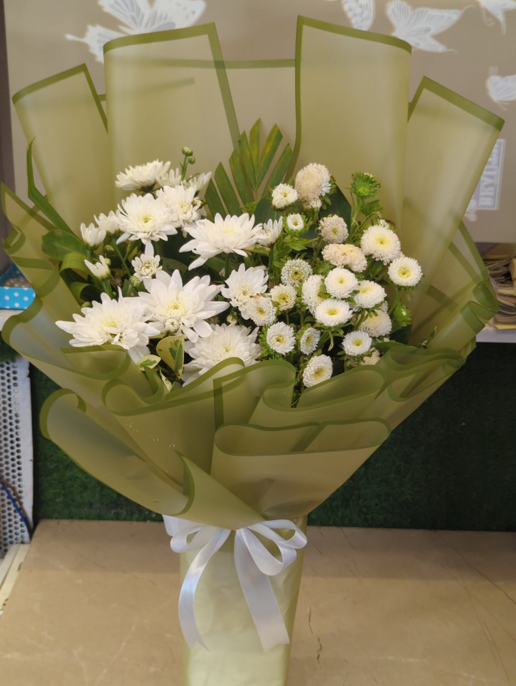 White Chrysanthemum Bouquet with Olive Wrap – Fresh Flower Bouquet Lahore