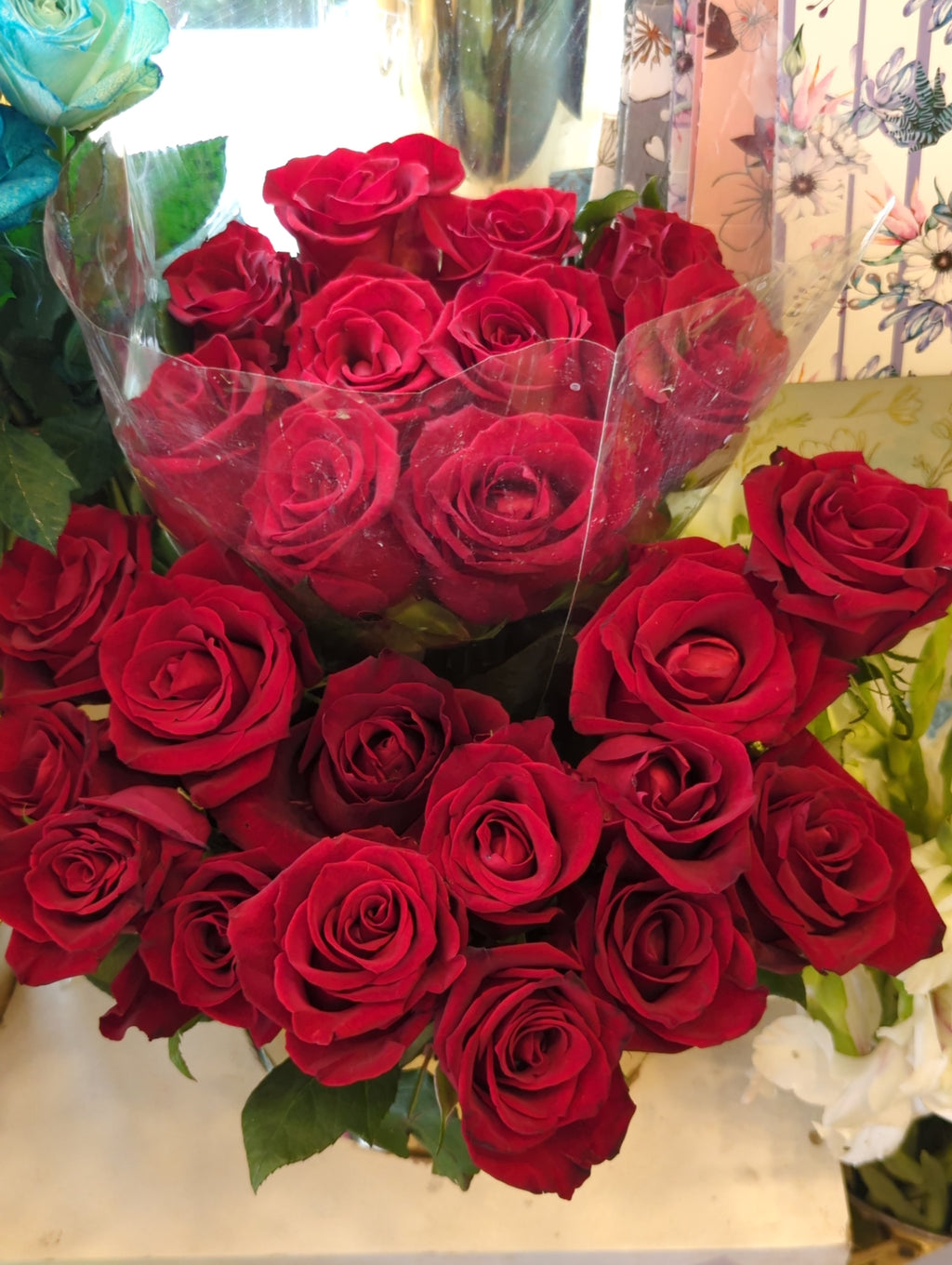 Fresh Imported Floral Stem – Premium Flower Delivery Lahore